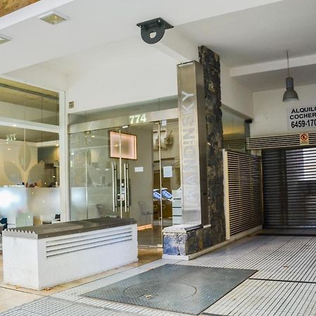 Monoambiente Super Amplio Y Comodo, Ideal Para Explorar La Ciudad Buenos Aires Eksteriør bilde